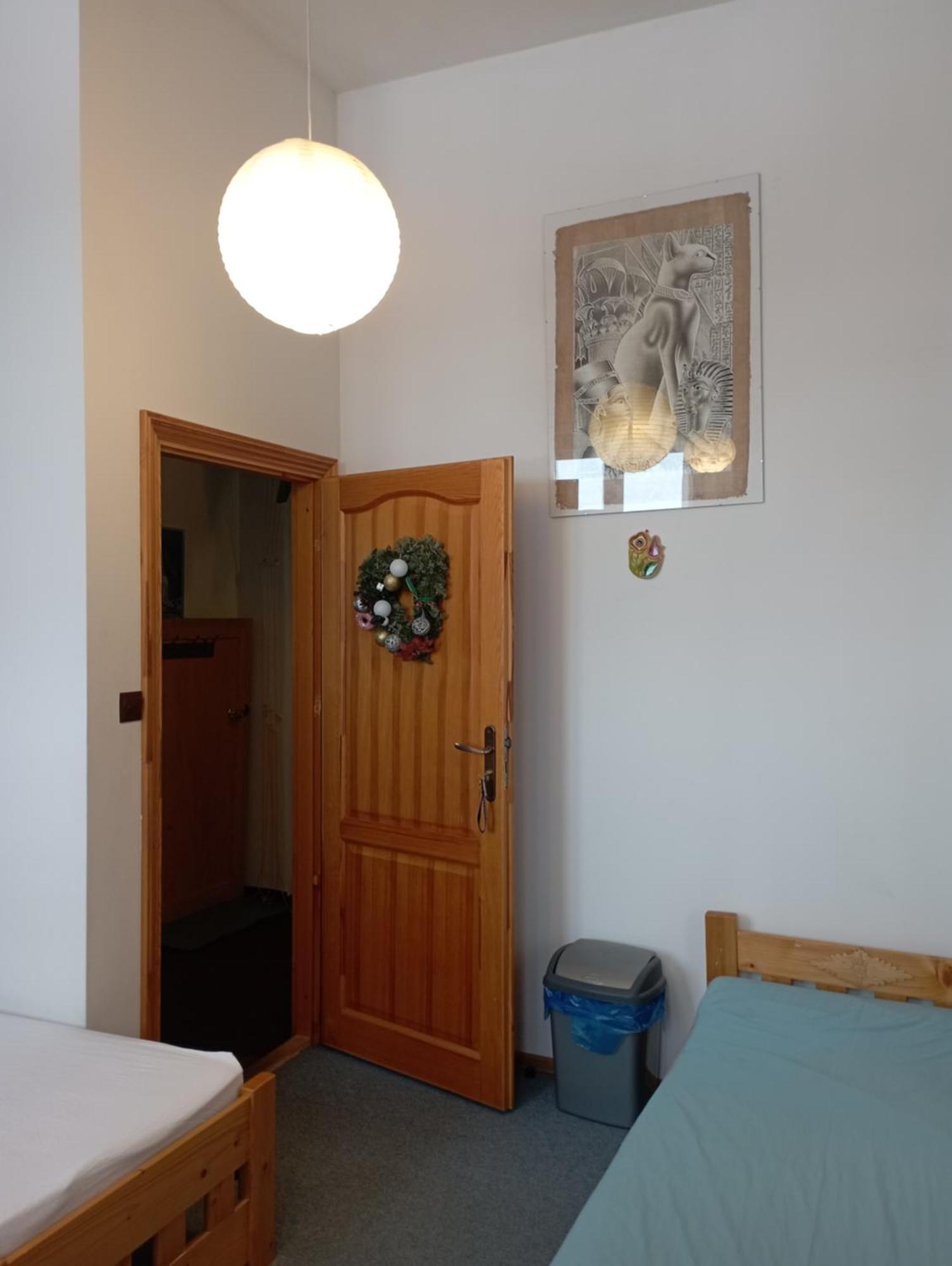 A3Apartament 2 Pokojowy Aneks Kuchenny 2 Lazienki Wlasne Na Korytarzu Villa Jumper Pobyt Na Termach Dla 2 Osob Gratis Zakopane Pokoj fotografie